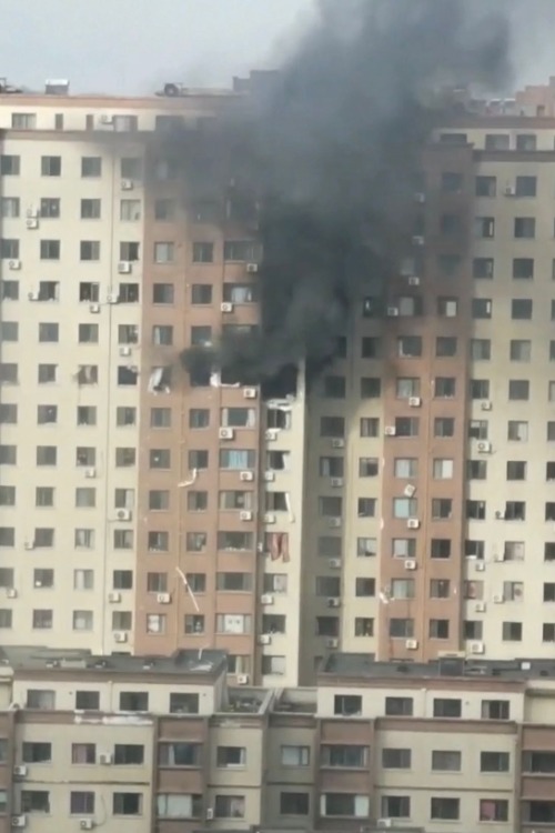 辽宁凤城一小区发生燃气爆炸 楼下商户称玻璃被震碎